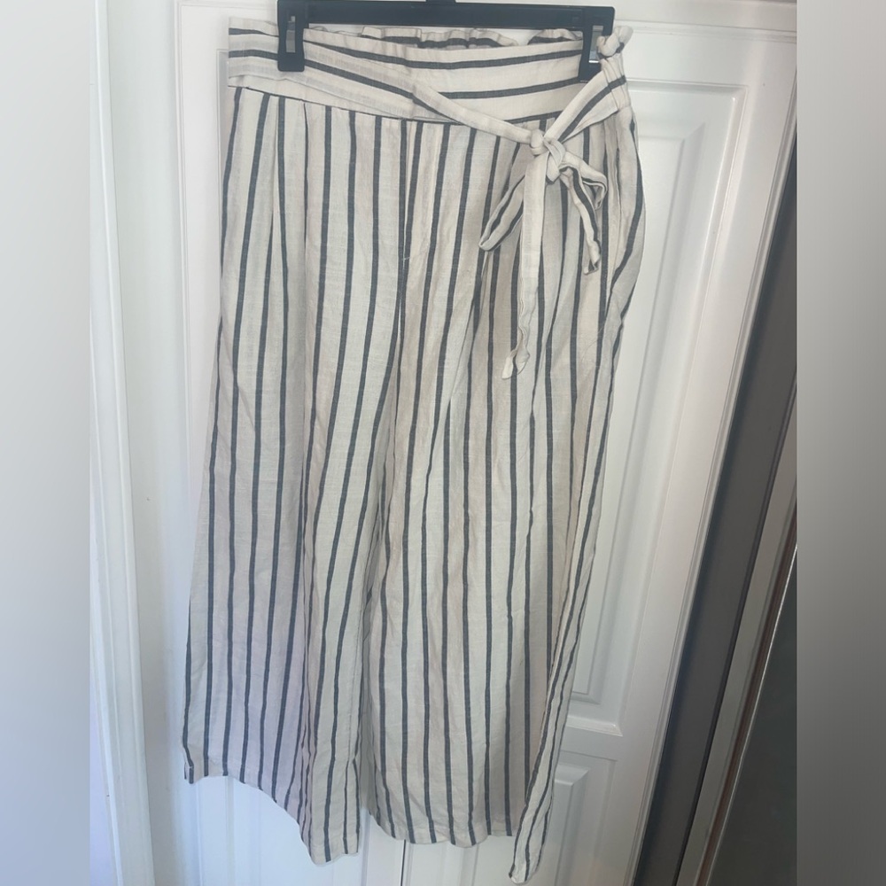 Altar’d State Wide Leg Cropped Striped Pants Black White Sz L‎